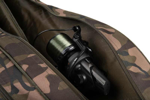 clu464_fox_camolite_4_rod_hardcase_12ft_reel_stowed.jpg