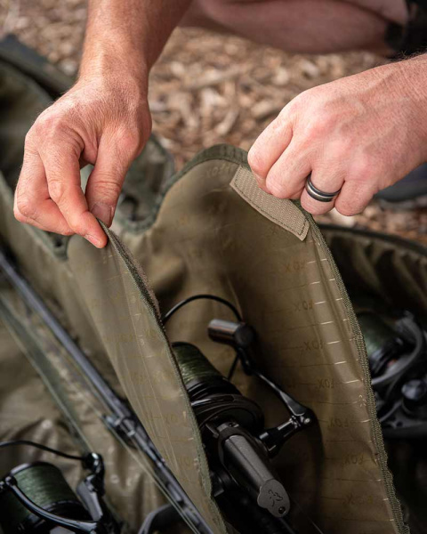 clu472_camolite_explorer_tri_sleeve_in_use_1.jpg