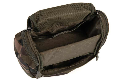 clu496_fox_camolite_wash_bag_internal_view.jpg