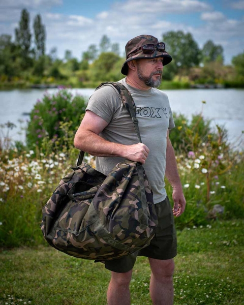 clu520_camolite_kit_bag_in_use_5.jpg
