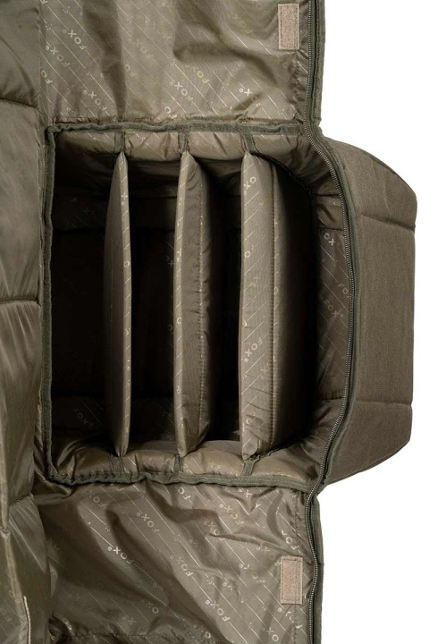clu533_fox_voyager_13ft_4_rod_holdall_reel_padding_2.jpg