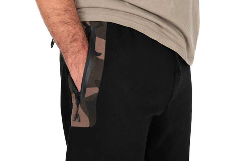 cfx444_fox_black_camo_prem_310_joggers_pocket_detail_2.jpg