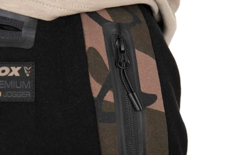 cfx444_fox_black_camo_prem_310_joggers_zip_detail.jpg