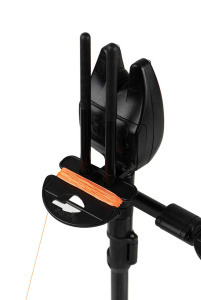 cbw006_010_fox_captive_backlead_on_snag_ears_3.jpg