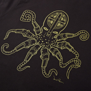 octopus_t_shirt_4_1_.jpg