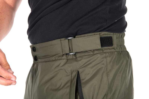 ccl340-346_fox_collection_winter_suit_green_velcro_waist_adjustment_2.jpg
