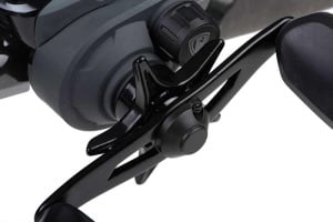 nrl043_rage_warrior_baitcaster_handle.jpg